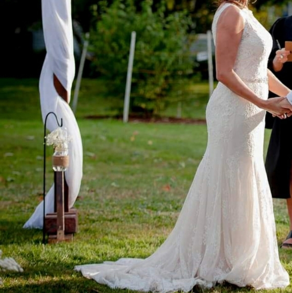 Wedding Dress - Picture 4 of 4